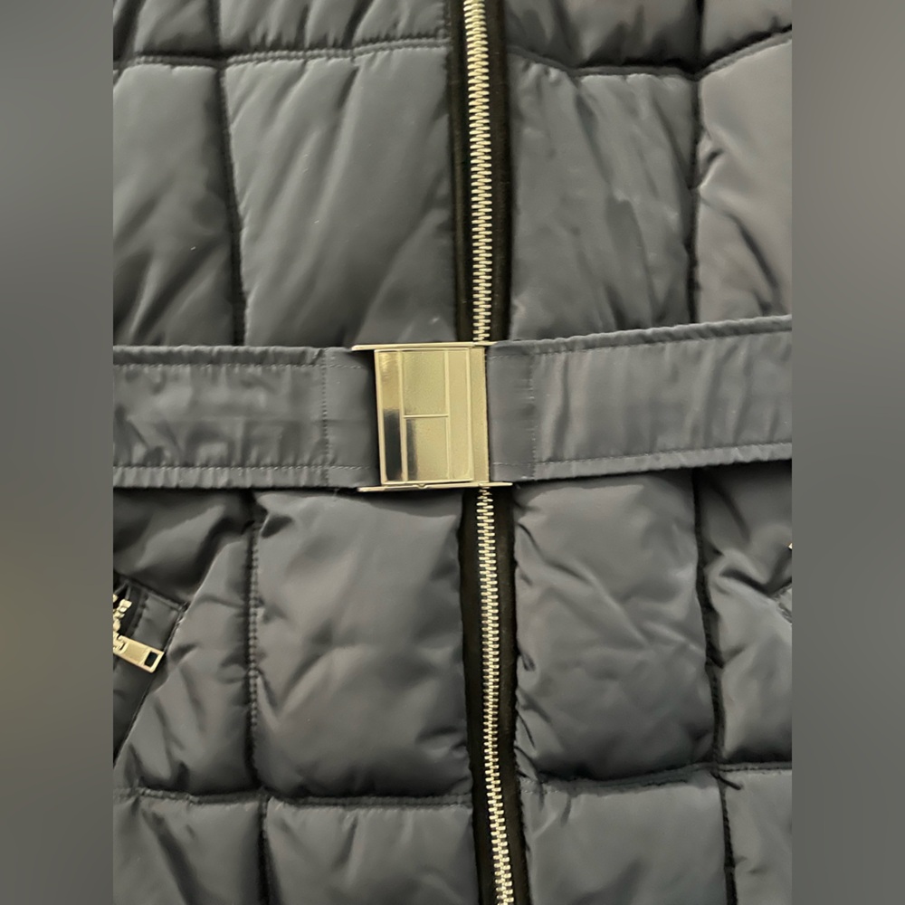 NWOT Tommy Hilfiger Women's Belted Faux-Fur Trim Hooded Puffer Coat Large 12-14 - Picture 7 of 14